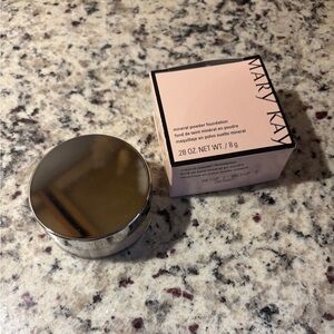 Mary Kay Mineral Powder Foundation - Beige 1 | New in Box